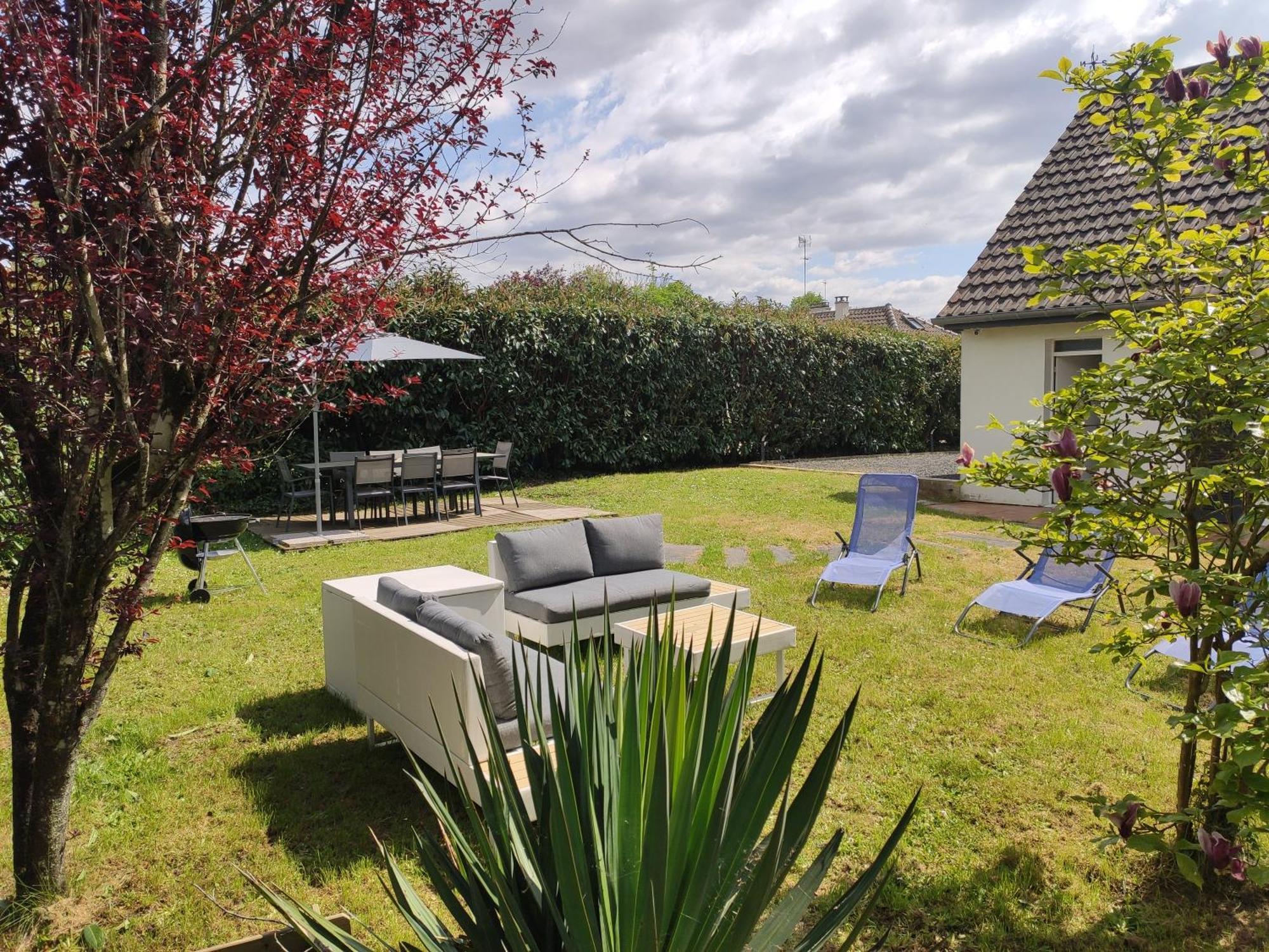 Maison Avec Jardin - 10 Pers - Proche Paris Disney & Golf - Ideal Pro & Familles Lesigny  Ngoại thất bức ảnh